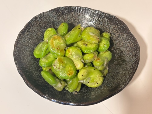 そら豆のガーリックソテー